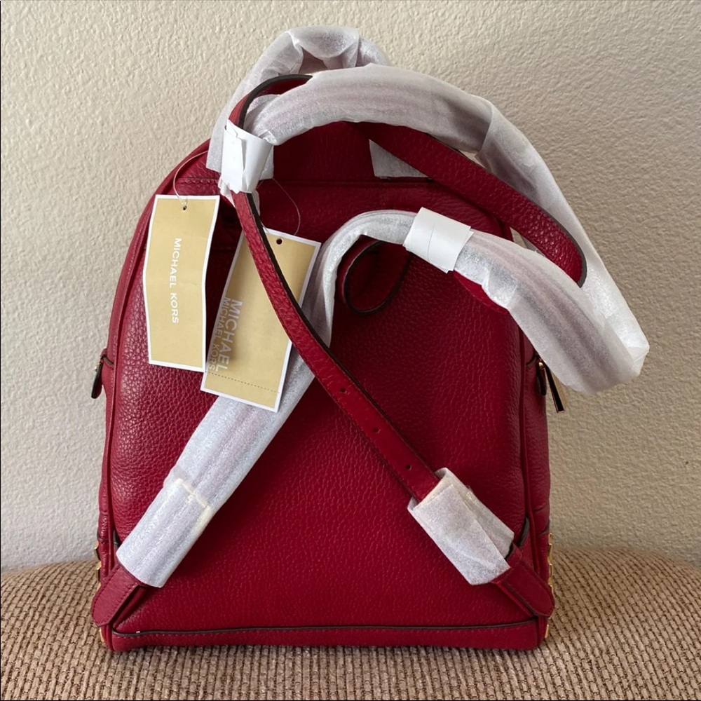 Michael Kors backpack NWT - Picture 2 of 3